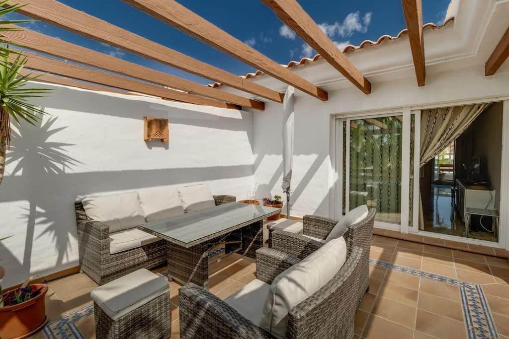 Your Dream Penthouse In Selwo *