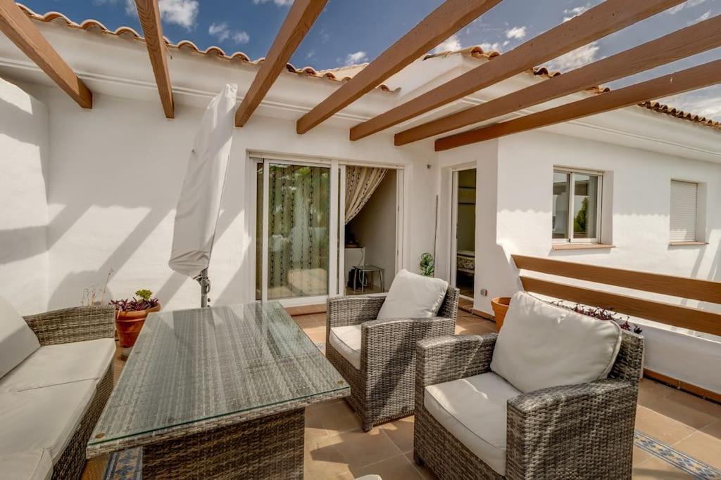 Your Dream Penthouse In Selwo *