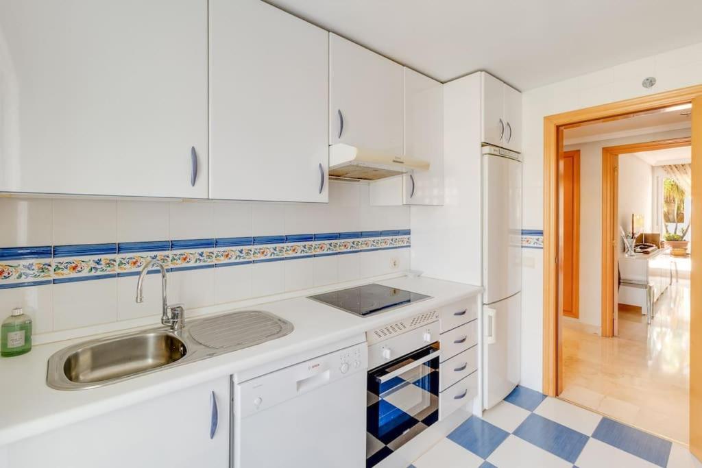 Your Dream Penthouse In Selwo Estepona