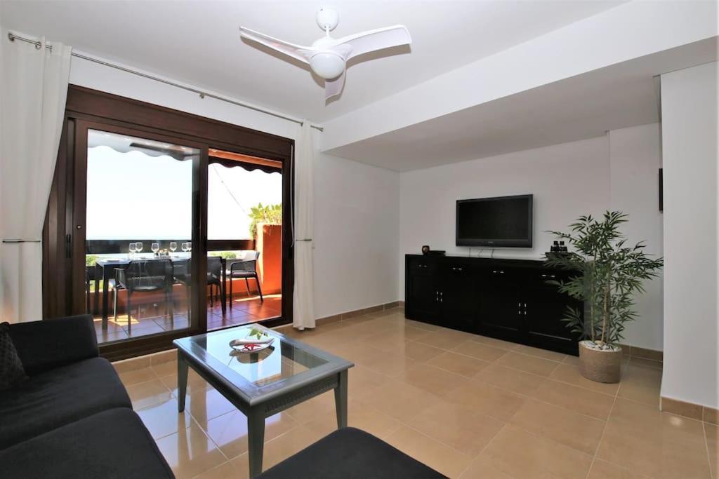 East Penthouse Alvida *