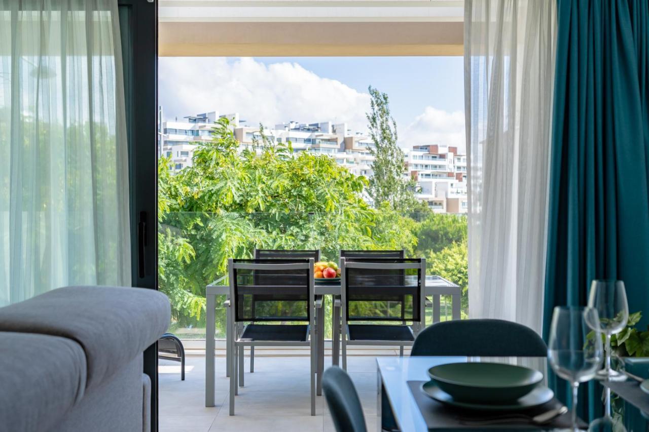 Cosy And Centrally Located In Appartement *