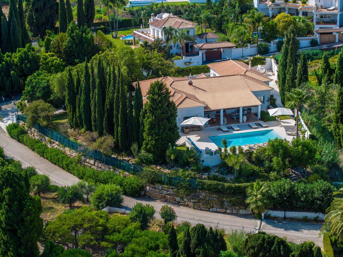 Vacation Marbella I Ballesteros, Near Golf Courses, Private Pool And Gigantic Garden Estepona