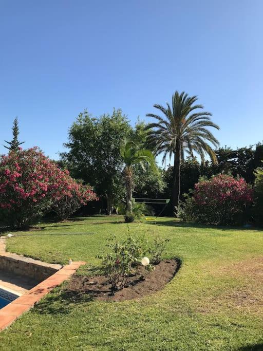 Villa Exclusive Secluded With Private Pool Hot Tub & Bbq -7 Minutes From Marbella