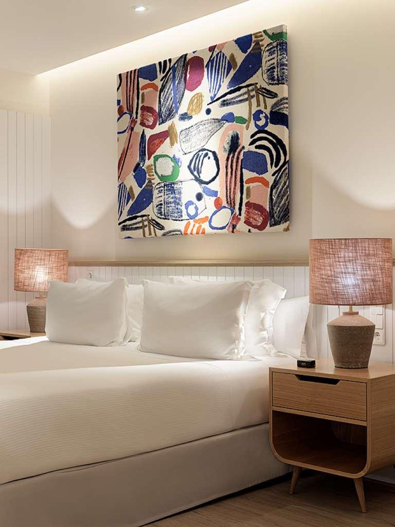 Hotel H10 Croma Malaga *