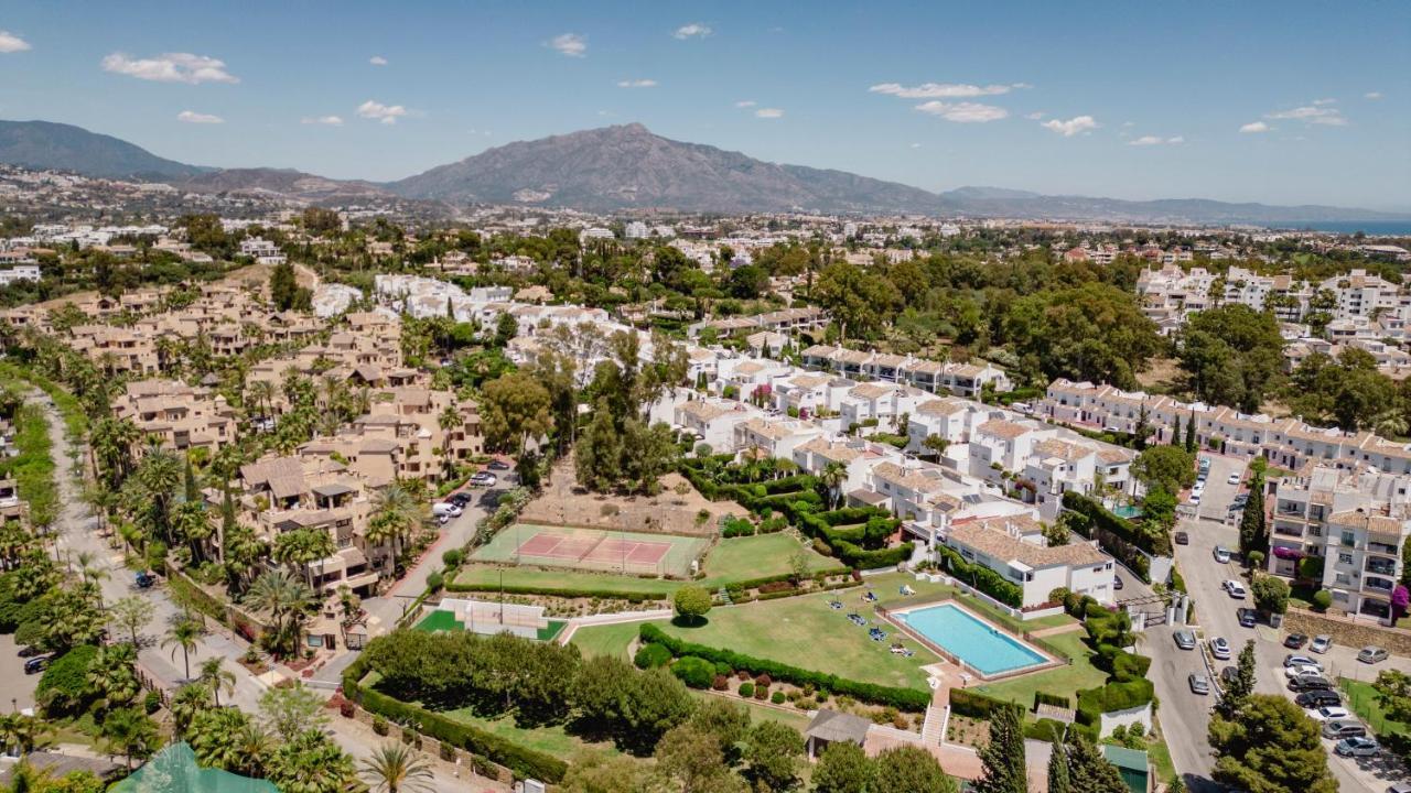 Сasa de vacaciones Lotta's Townhouse Atalaya Estepona