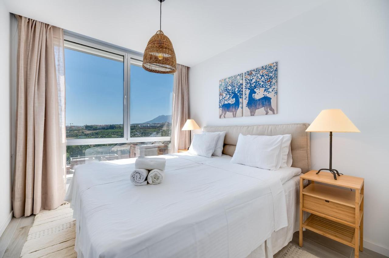Apartment Unique 3-bdrm Townhouse, Stunning View, Pool & Bbq *
