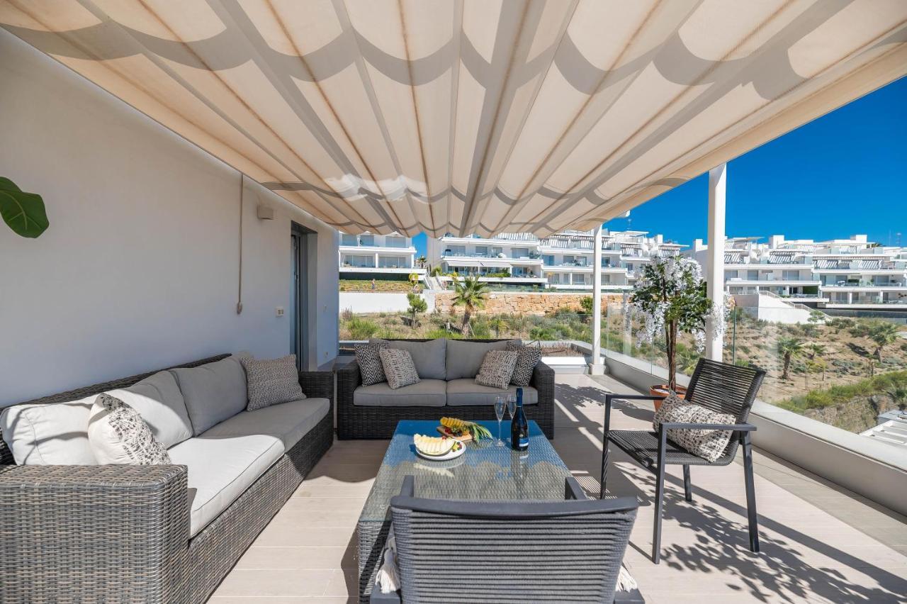 Apartment Unique 3-bdrm Townhouse, Stunning View, Pool & Bbq