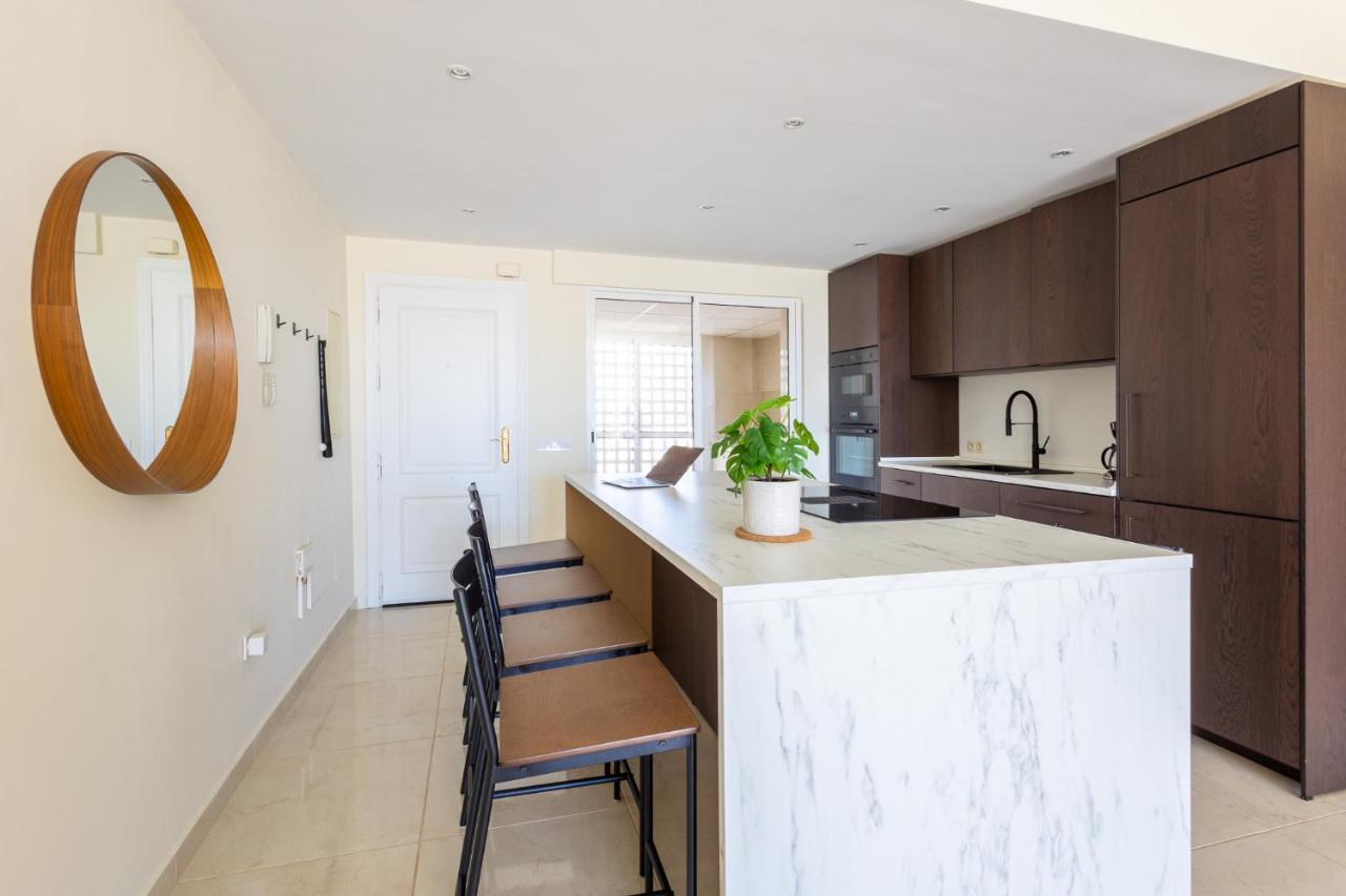 Floor Spacious With Sea Views In Costalita Apartment Estepona