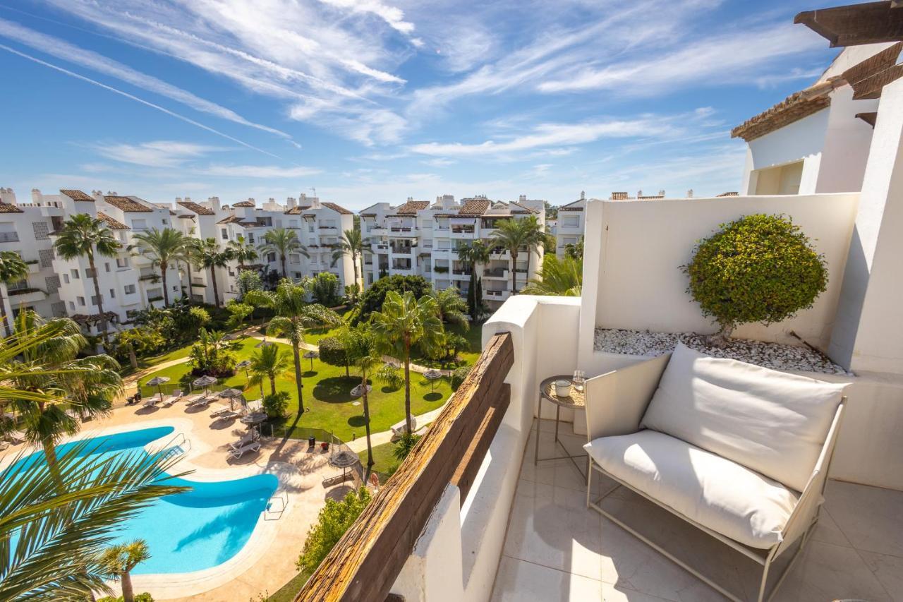 Floor Spacious With Sea Views In Costalita *