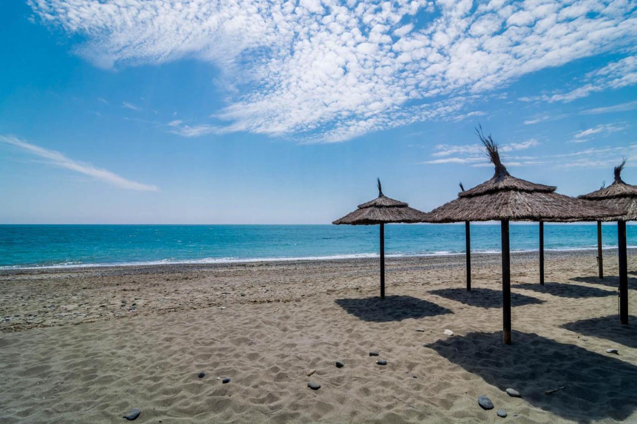 Floor Spacious With Sea Views In Costalita Apartment *
