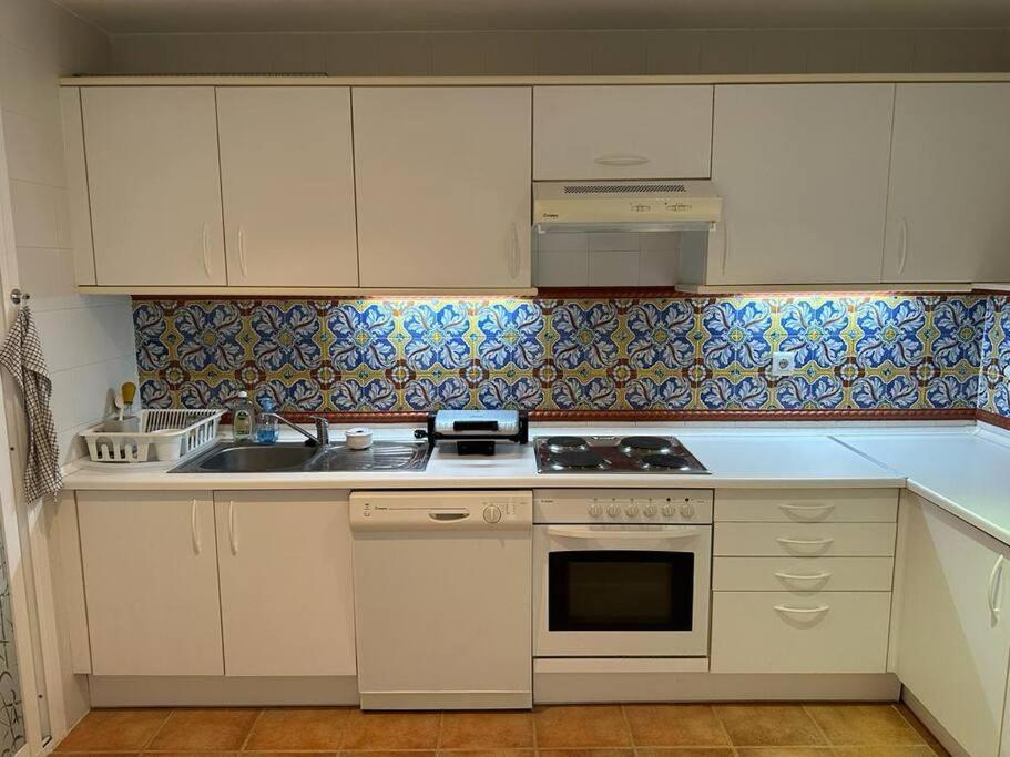 Great 2 Bedroom Flat For Golfers And Families! Estepona