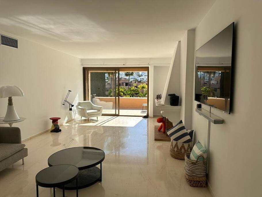 Great 2 Bedroom Flat For Golfers And Families! * Estepona