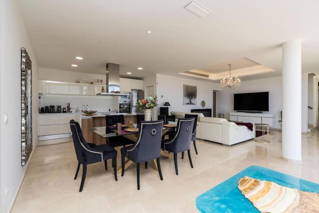 Villa Nairobi Estepona