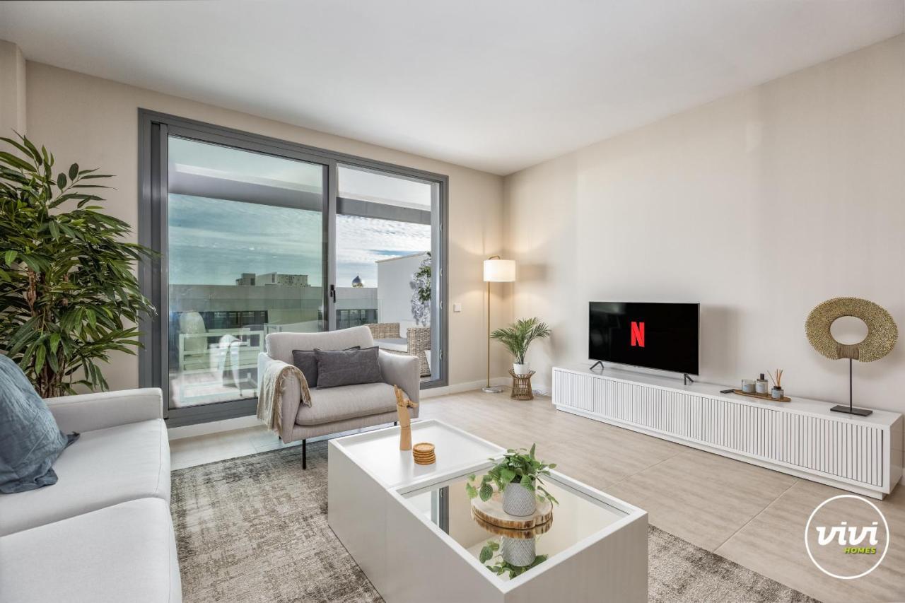 Vivi Homes - Sol Garden Pool, Terrace & Golf