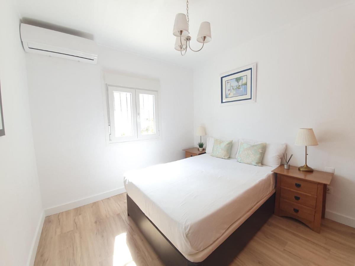 Beautiful 5 Bedroom Villa, Sea Views, Private Pool, Newly Refurbished *