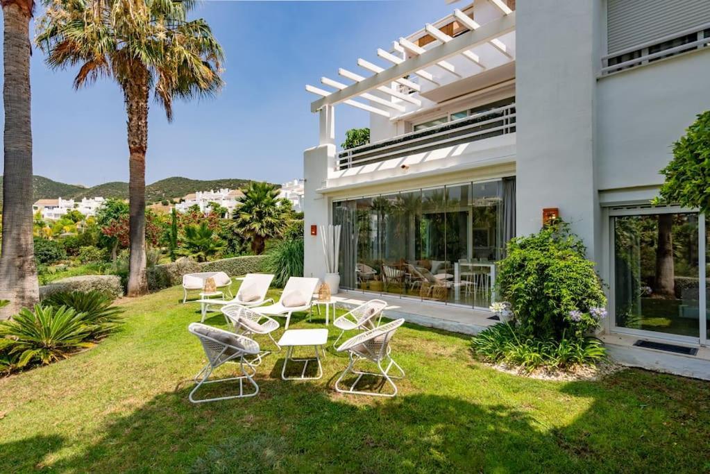 Modern In Alcazaba Lagoon Apartment Estepona
