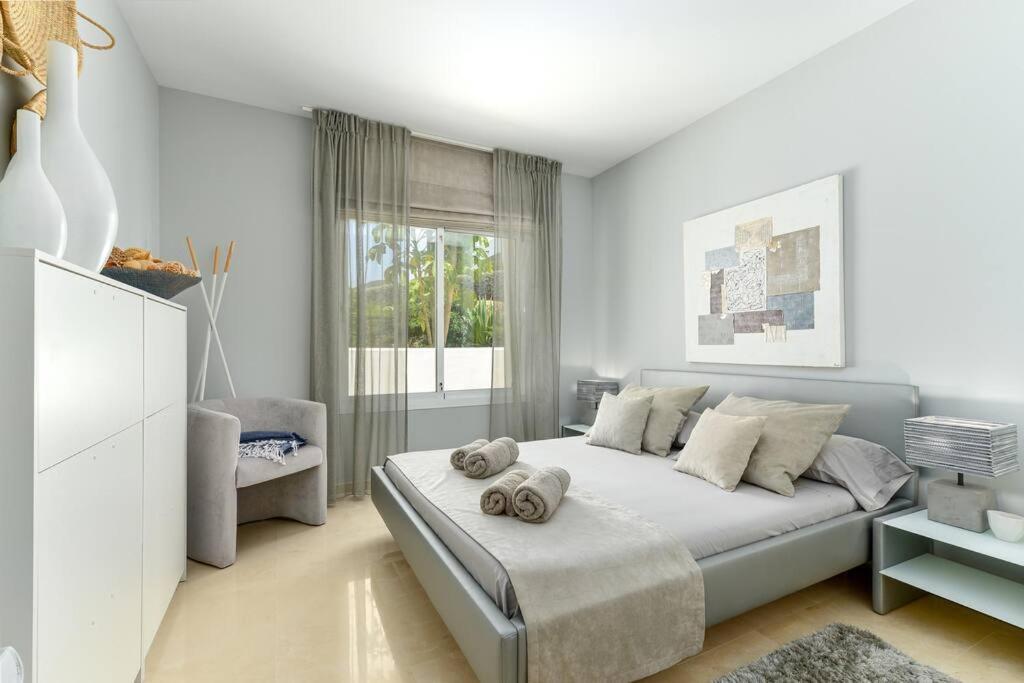 Apartment Modern In Alcazaba Lagoon Estepona