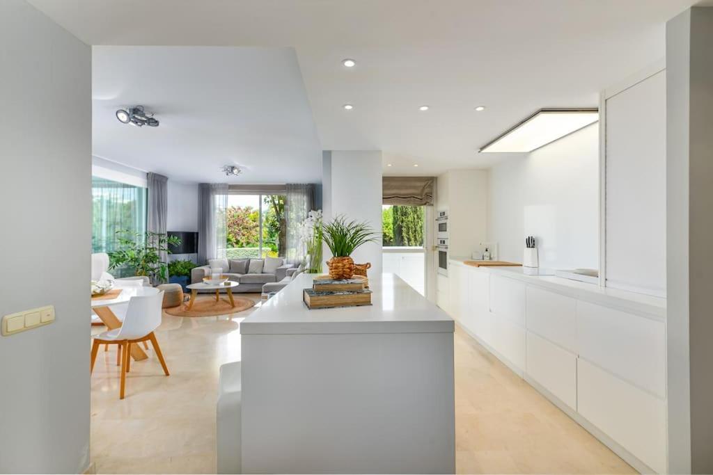 Modern In Alcazaba Lagoon Apartment Estepona