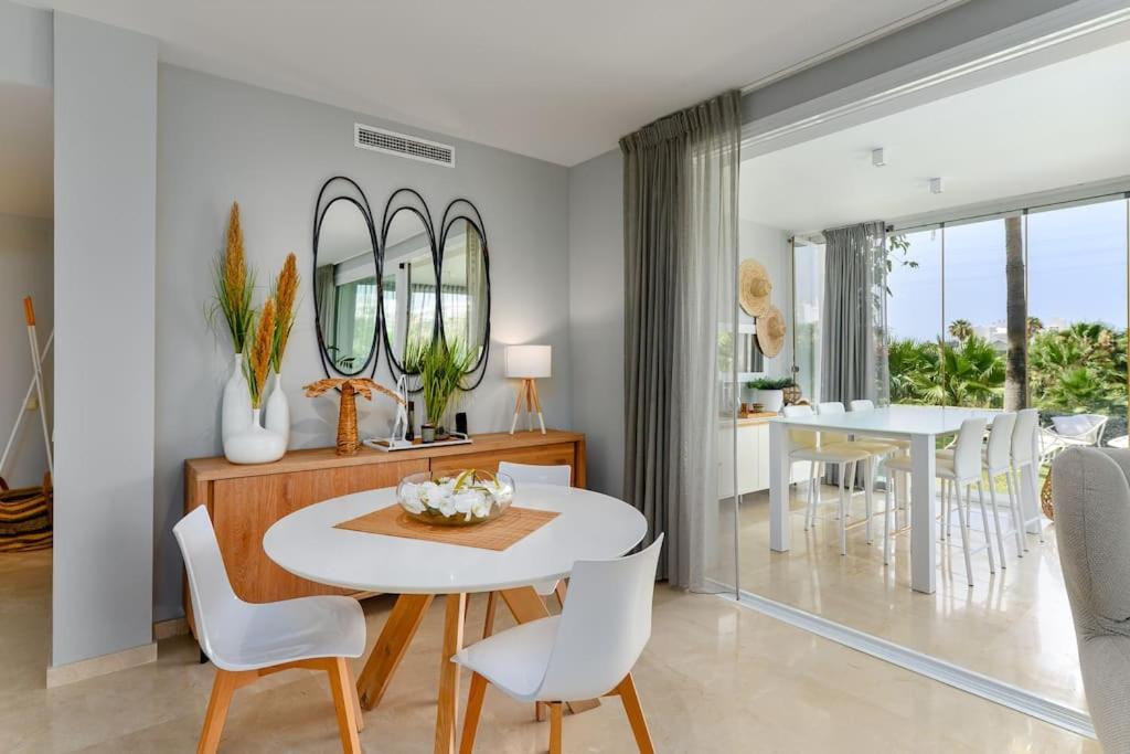 Apartment Modern In Alcazaba Lagoon Estepona