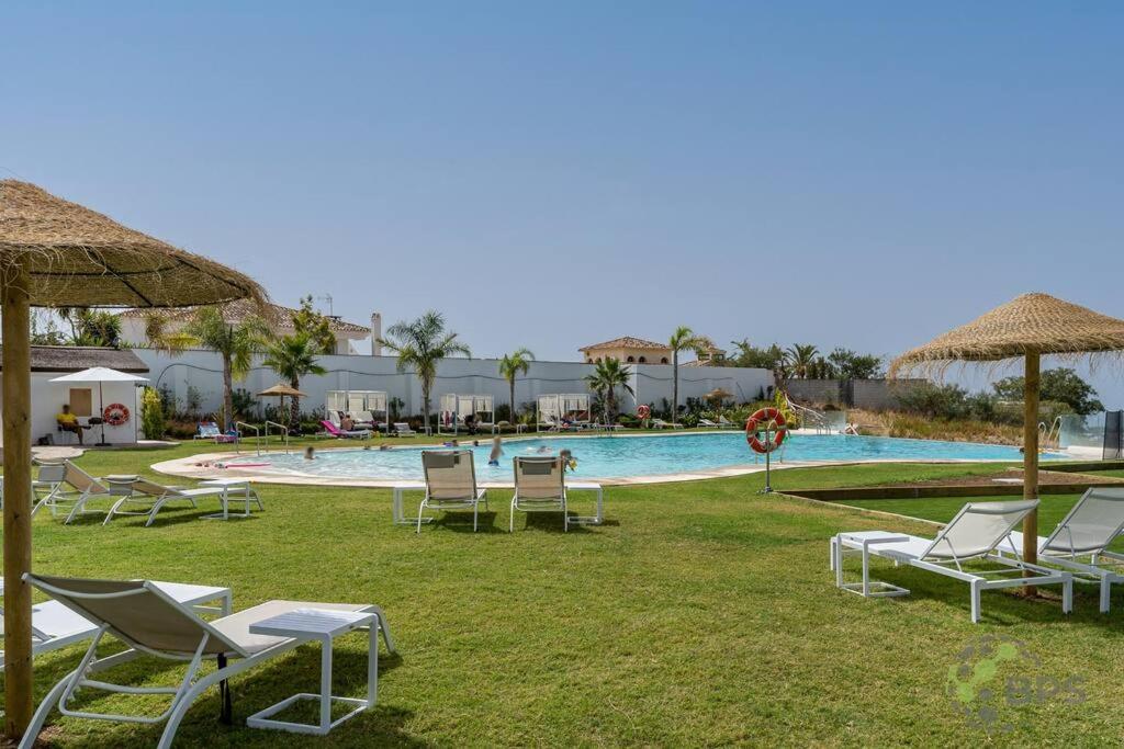 Stunning Apartment-7 People-6 Pools.402 Apartment *