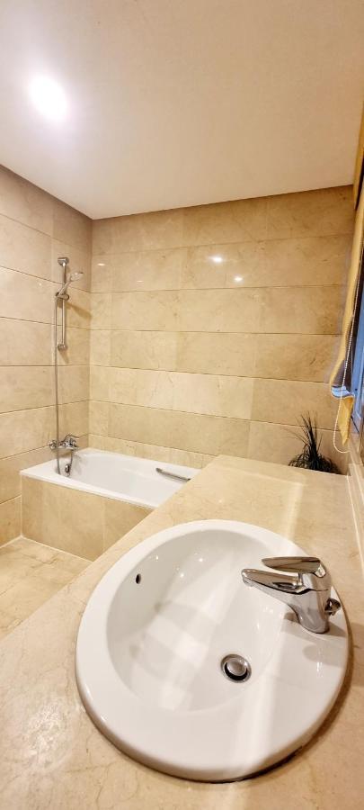 Villa - Playa - En Park Con Terraza Y Jardin Privado Pb6
