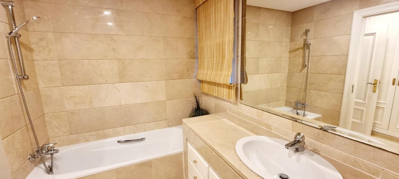 - Playa - En Park Con Terraza Y Jardin Privado Pb6 *