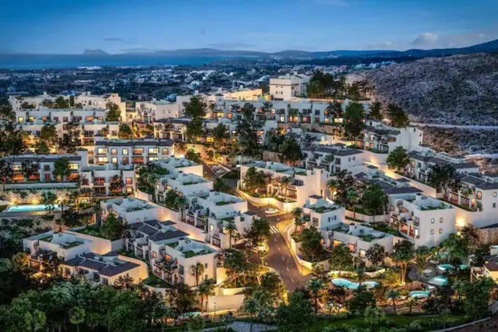 Luxury Paraiso Pueblo