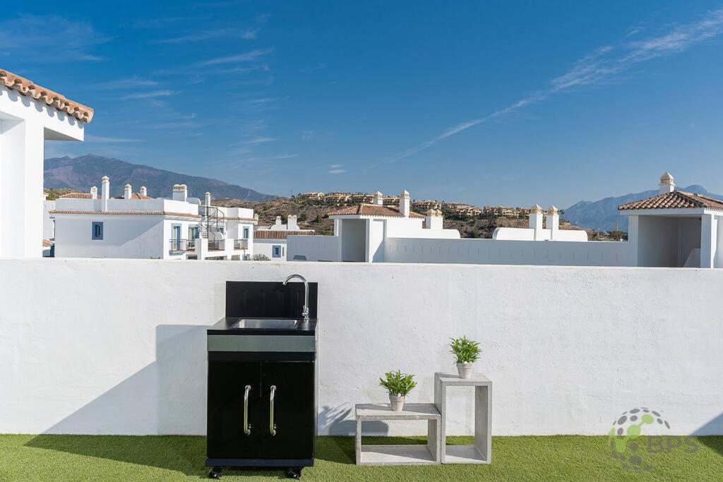 Penthouse -solarium- 6 Pools 422 *