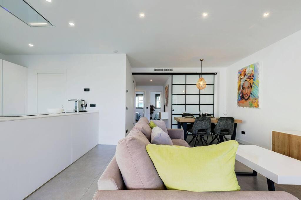Apartment Elegant Two Bedroom At Hills! Estepona