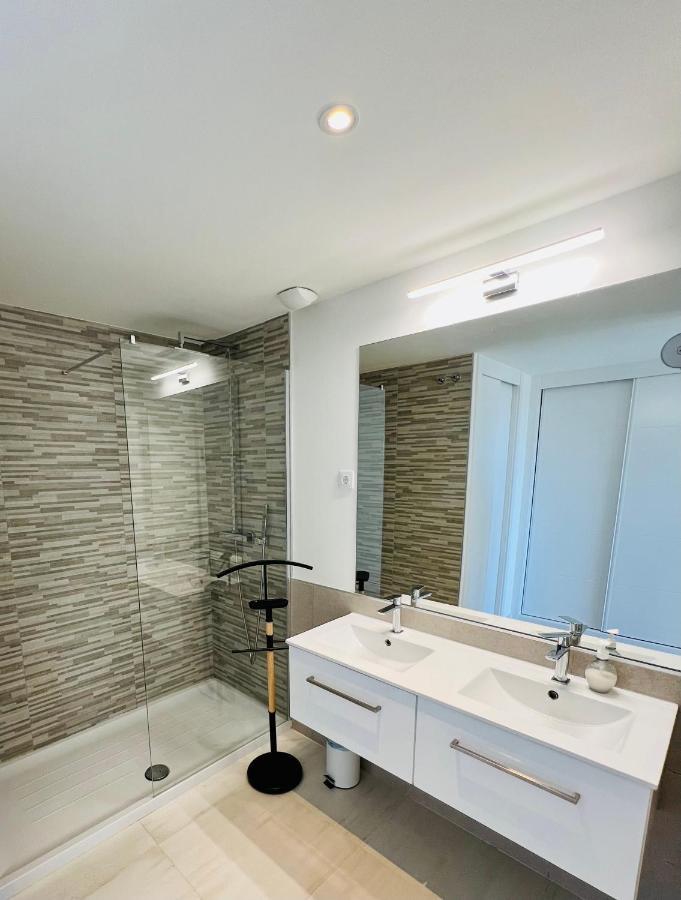 Penthouse Moderne Et Cosy Pour Vos Accessible A Pied Depuis La Apartment *