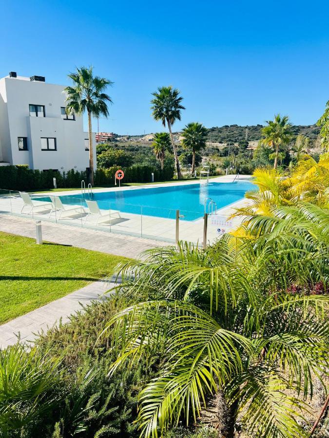 Penthouse Moderne Et Cosy Pour Vos Accessible A Pied Depuis La Estepona