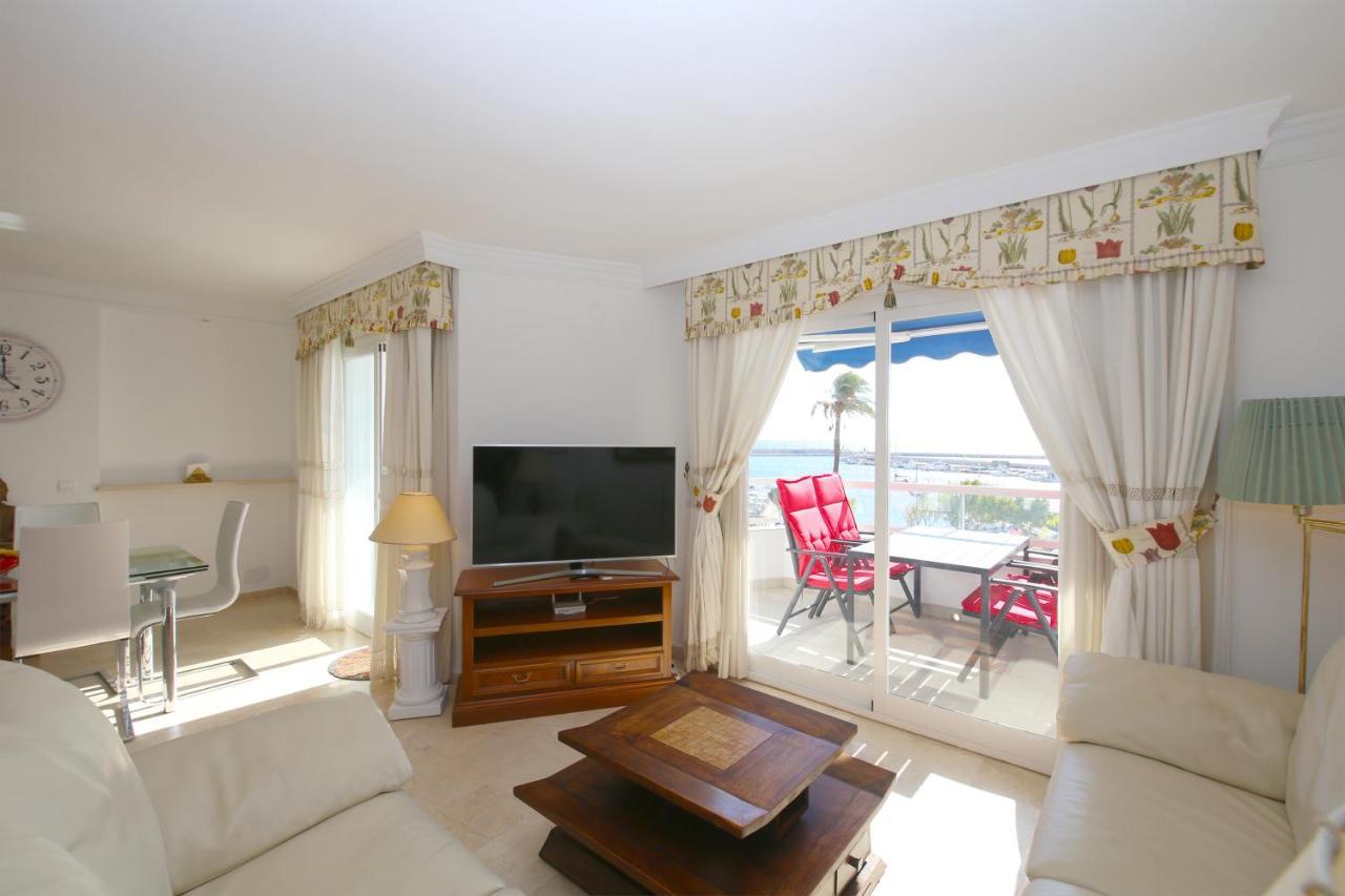 Port Aguila Apartment