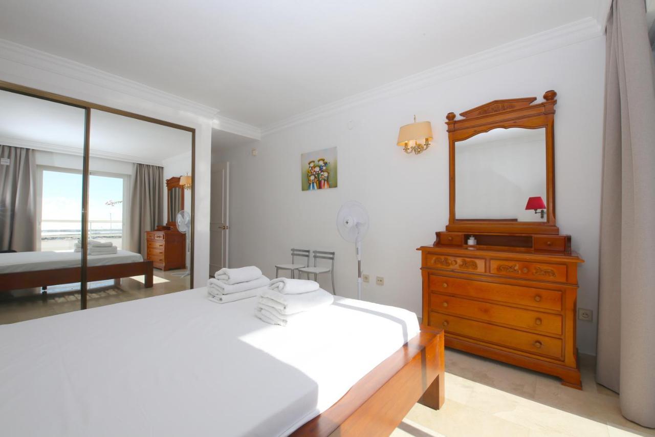 Port Aguila Apartment Estepona