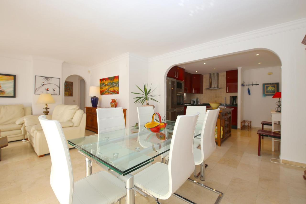 Port Aguila Apartment *
