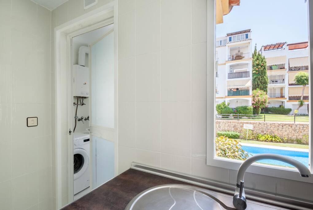 Con Piscina Cerca Del Golf En Atalaya - Atalaya Del Golf 31 Apartment