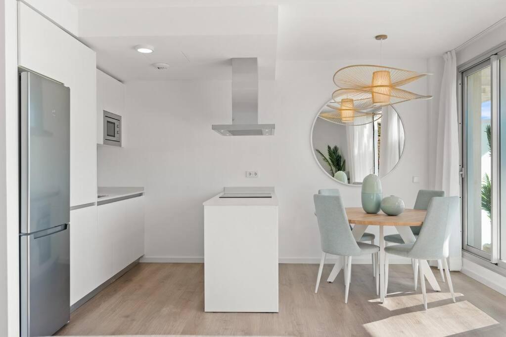 Beautiful Penthouse With Large Terrace *