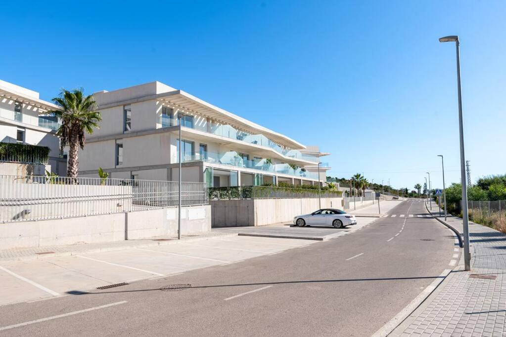 Beautiful Penthouse With Large Terrace Apartamento Estepona