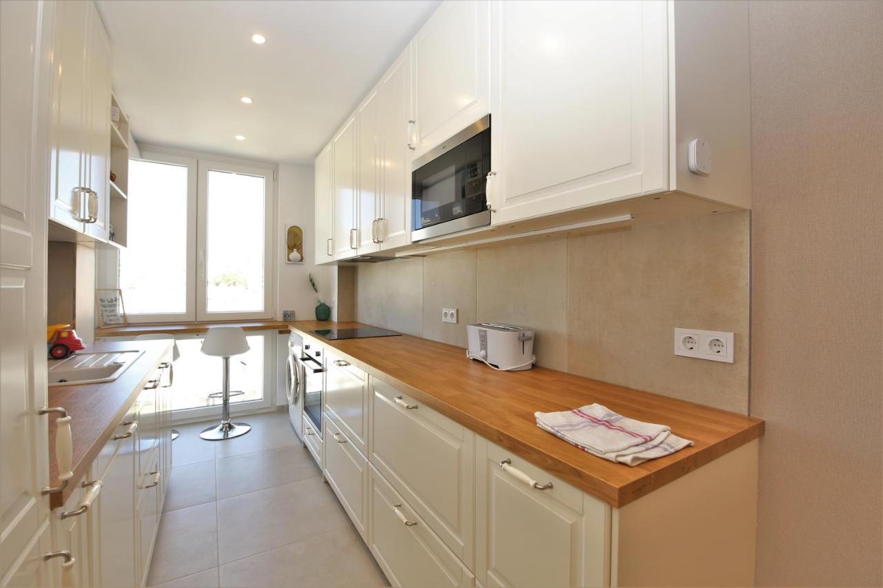 Port Luxury Aura Apartment