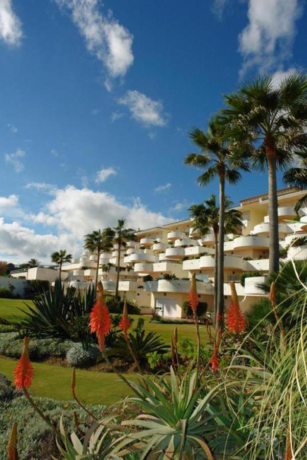 Spacious Stunning Views 2-bed Estepona