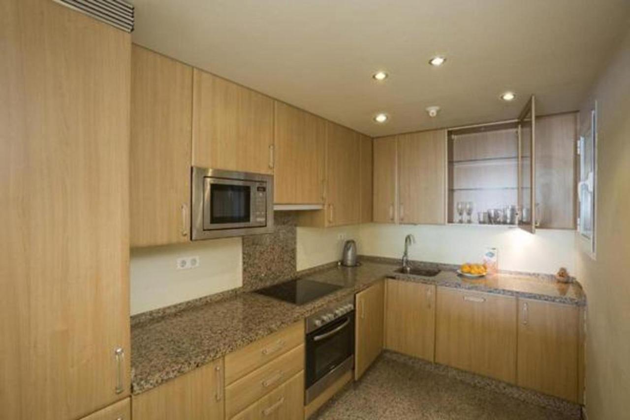 Spacious Stunning Views 2-bed *