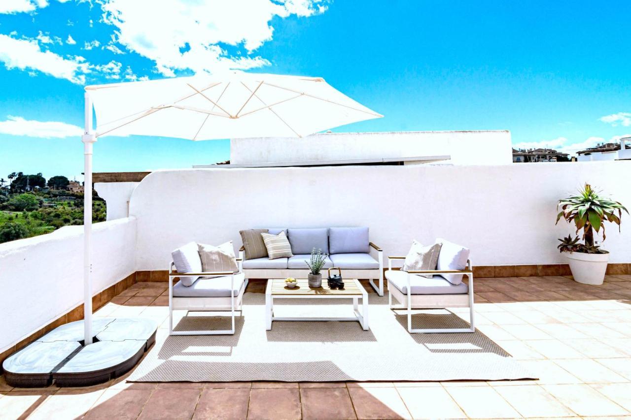 Apartment Altos De Lunymar 1 *
