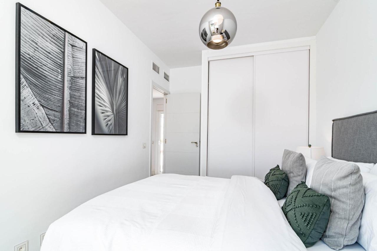 Apartment Altos De Lunymar 1 *