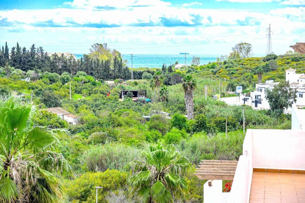Apartment Altos De Lunymar 1 *