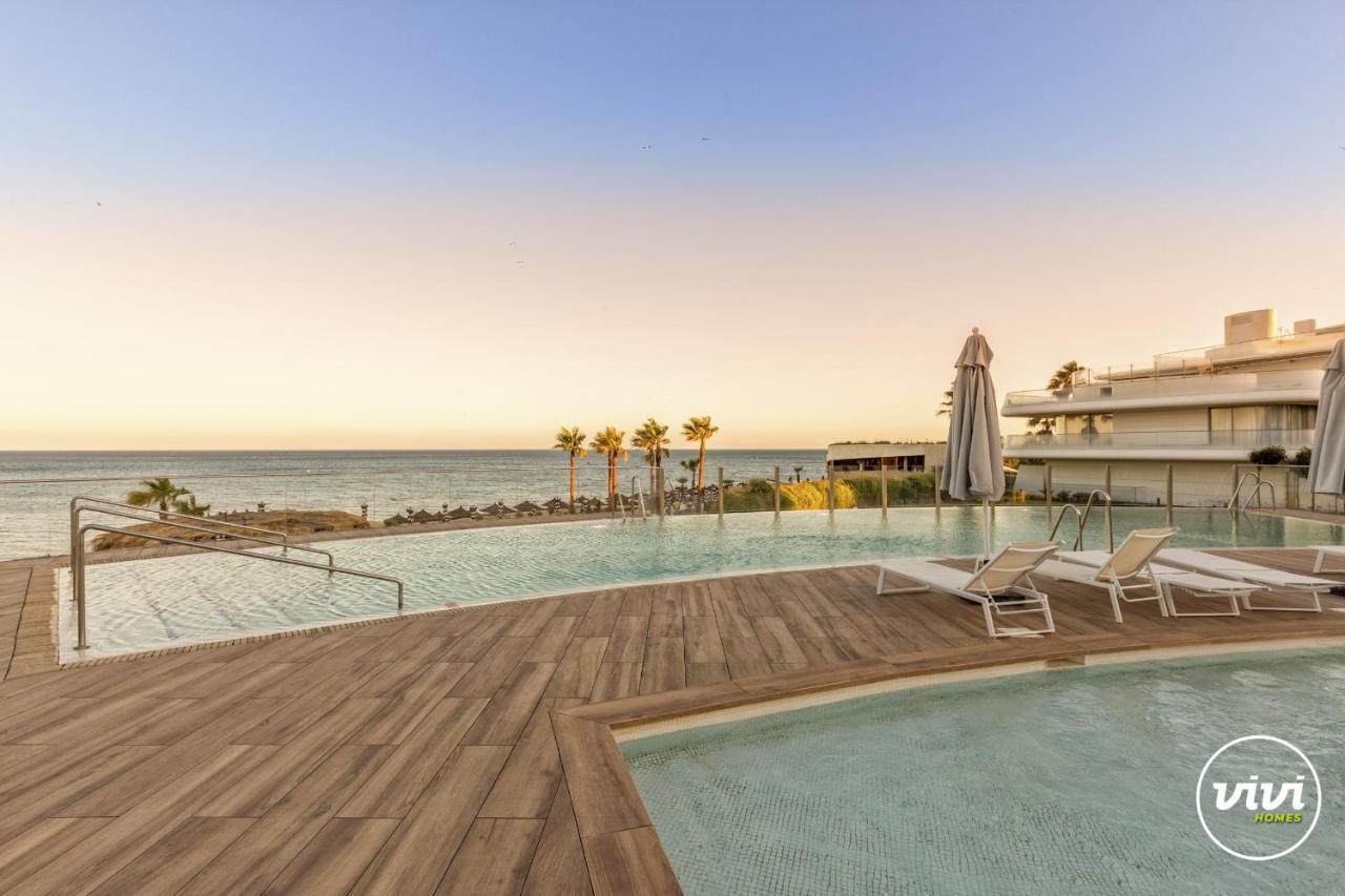 Vivi Homes - Alessio Pool, Sauna, Spa, Gym & Appartement