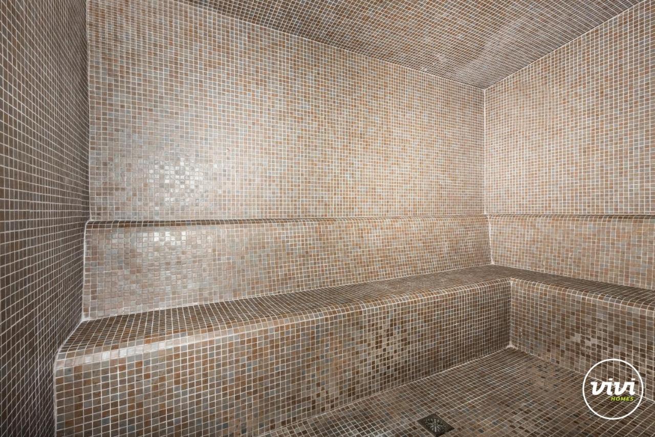 Vivi Homes - Alessio Pool, Sauna, Spa, Gym & Appartement