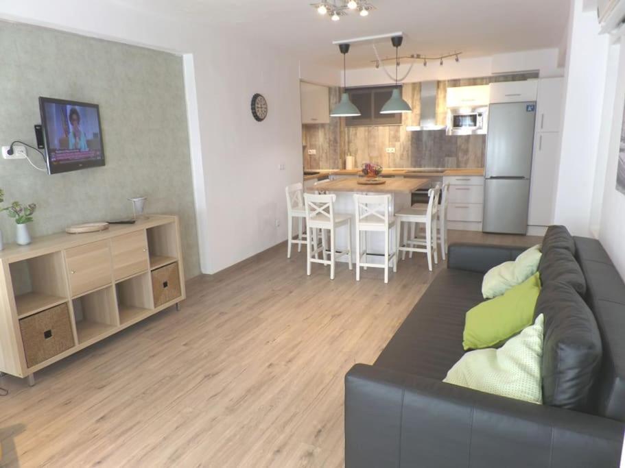 Castillo Apartment