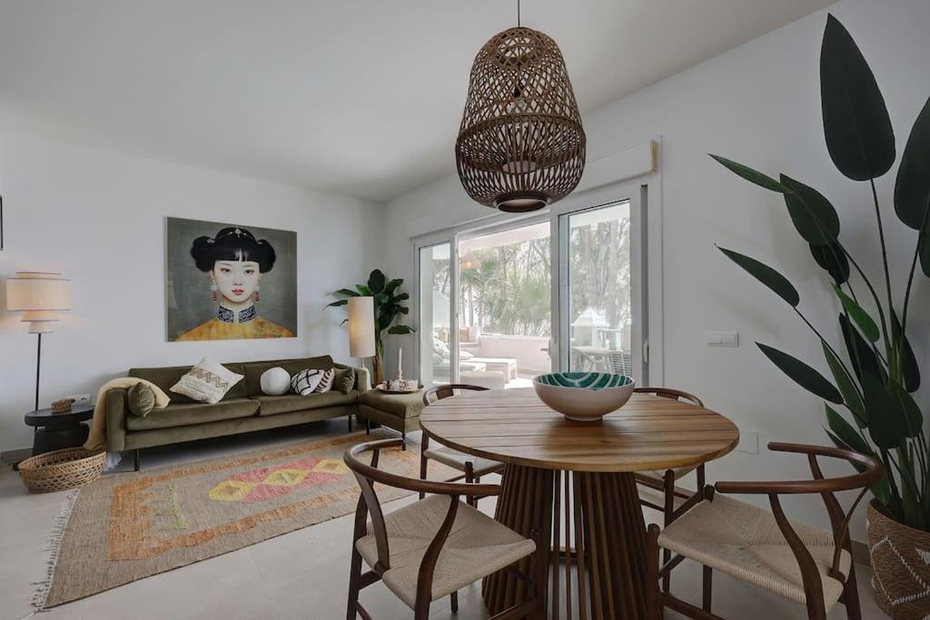 Renovated Aranja: With Big Balcony And Sea View Appartement Estepona