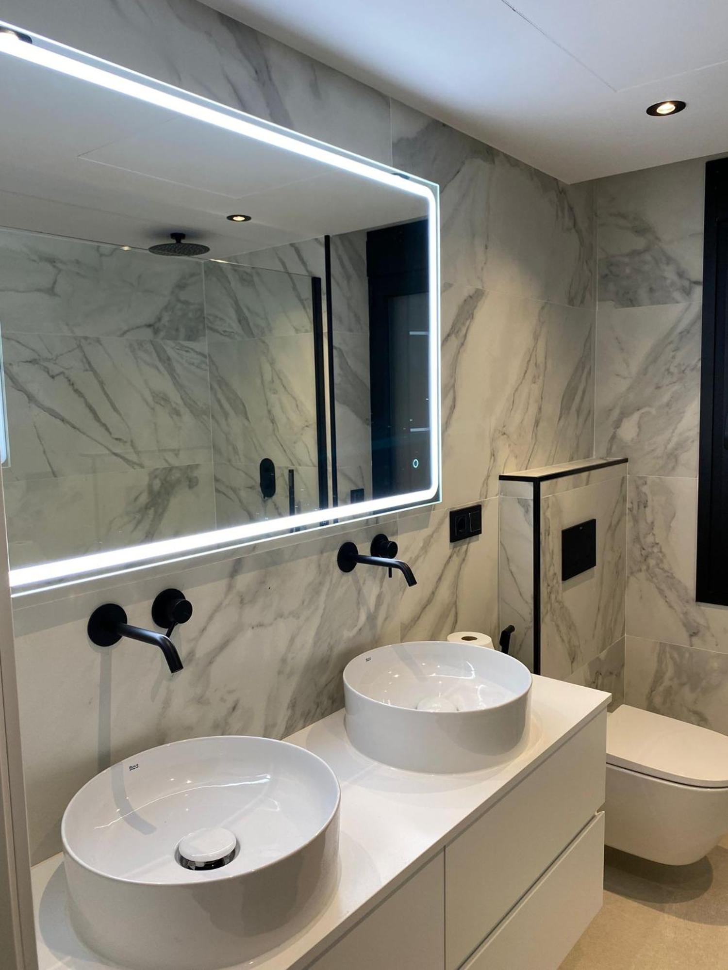 Luxury Pernet *