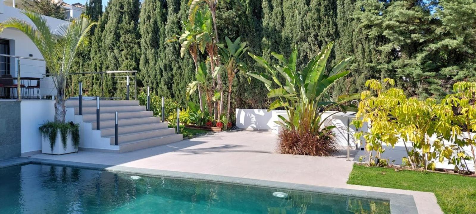 Luxury Pernet Villa *