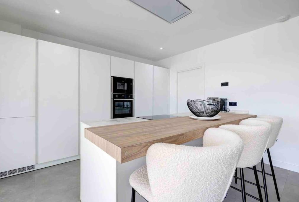 Luxury In Mirador De Hills Appartement *